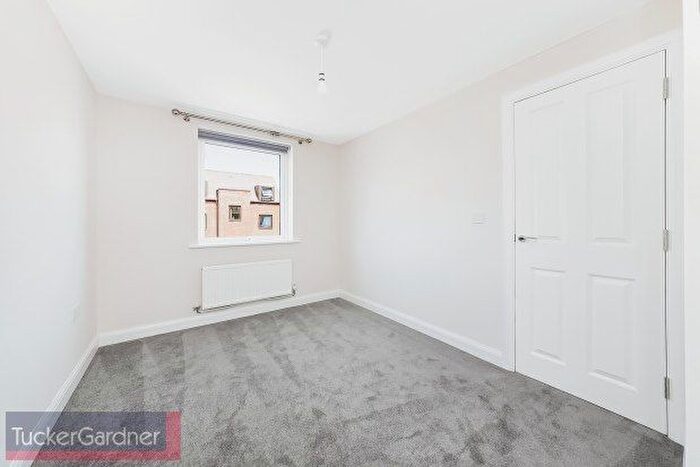 4 Bedroom Property To Rent In Nature Road, Cambridge, CB3