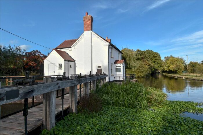 2 Bedroom Detached House To Rent In Lower Bittell Reservoir House, Barnt Green, B45