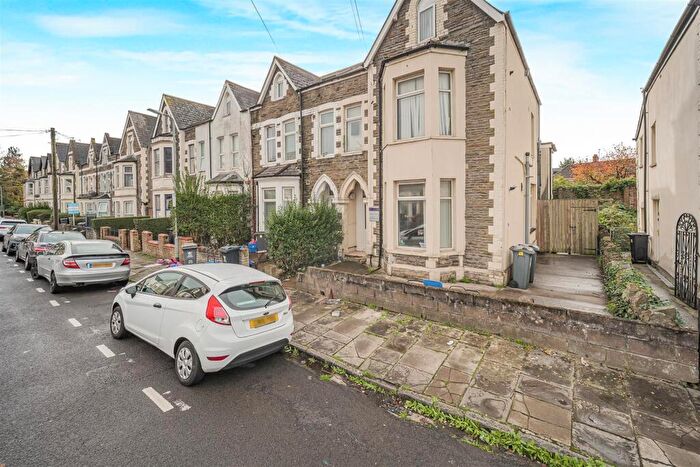 7 Bedroom End Of Terrace House For Sale In Gordon Road, Cardiff, CF24