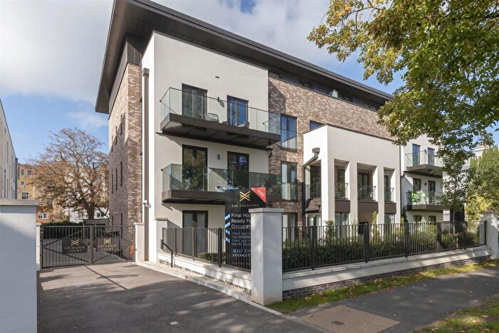 3 Bedroom Apartment For Sale In Parabola Road, Montpellier, Cheltenham, GL50