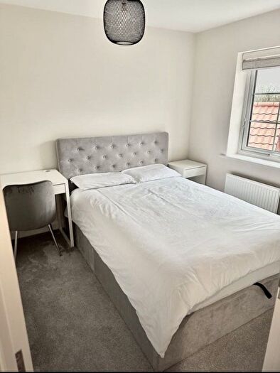 3 Bedroom Detached House To Rent In Rowdell Avenue, Bristol, BS36