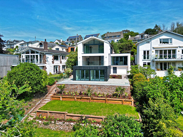 4 Bedroom Detached House For Sale In Yealm View Road. Newton Ferrers, Plymouth, Devon, PL8