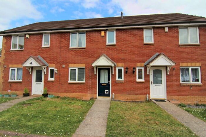 3 Bedroom Terraced House To Rent In Sandburrows Walk, Bristol, BS13