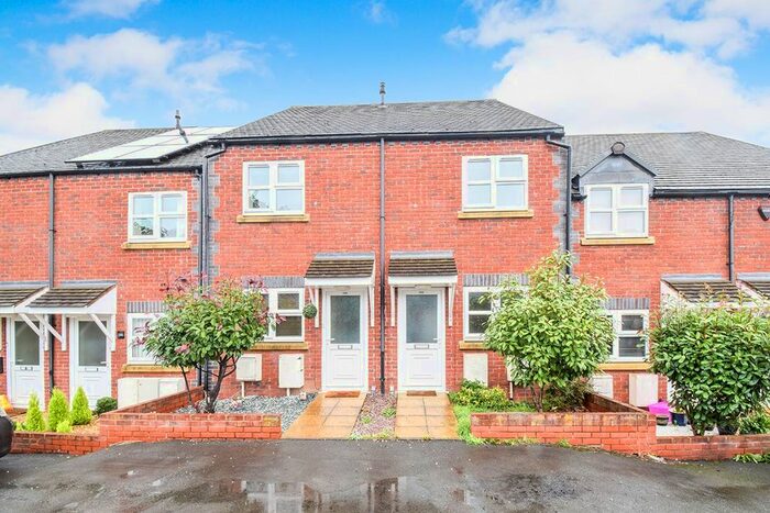 3 Bedroom Terraced House To Rent In Burton Road, Castle Gresley, Swadlincote, Derbyshire, DE11