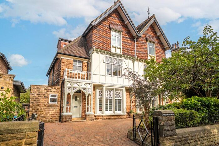 4 Bedroom Semi Detached House For Sale In Grove Road, Harrogate, HG1
