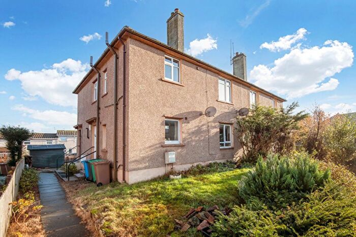 2 Bedroom Flat For Sale In Balgarvie Crescent, Cupar, KY15