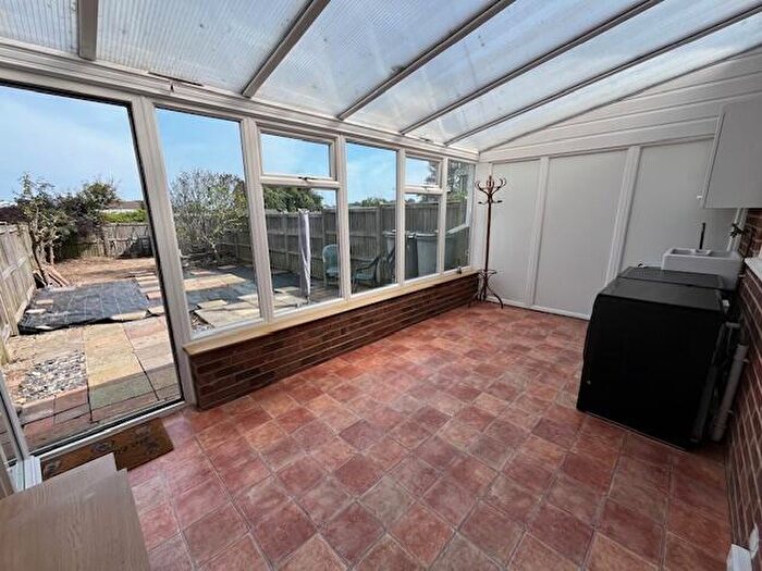 3 Bedroom End Of Terrace House For Sale In Coppice Lane, Selsey, PO20