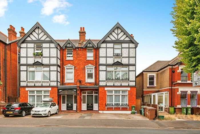 1 Bedroom Flat To Rent In St. James Road, Sutton, SM1