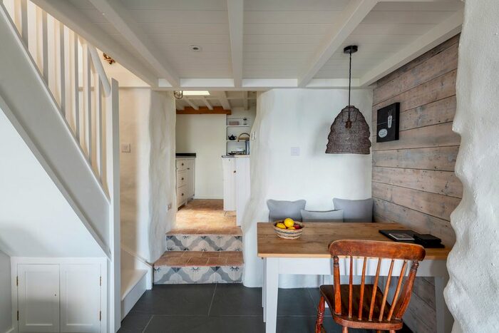 1 Bedroom Detached House For Sale In Saltponds, Mousehole, Cornwall, TR19