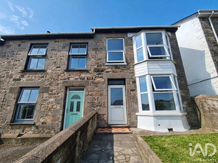 3 Bedroom Terraced House To Rent In Agar Road, Redruth, TR15