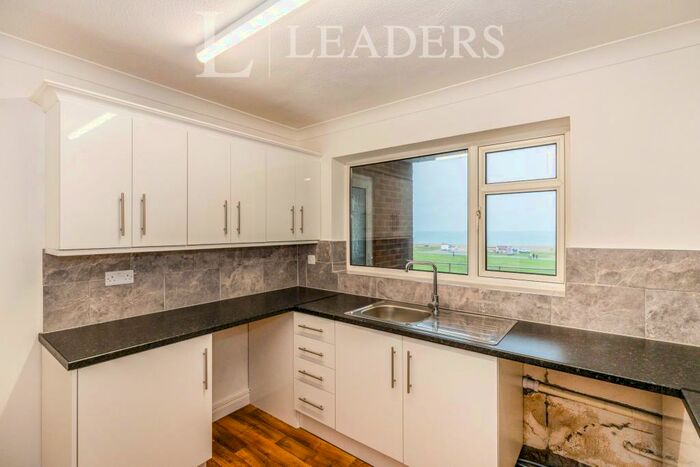 3 Bedroom Apartment To Rent In Sea Front, Hayling Island, PO11