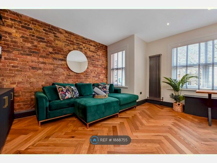 2 Bedroom Flat To Rent In Blackhorse Road, London, E17