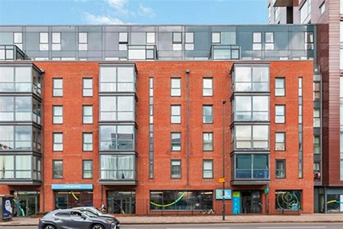 1 Bedroom Flat To Rent In Zenith Close, NW9