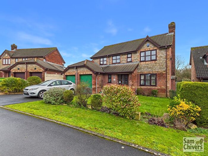 4 Bedroom Detached House For Sale In Underleaf Way, Peasedown St. John, BA2