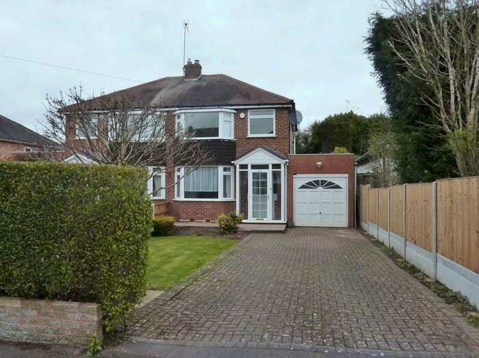 3 Bedroom Semi-Detached House To Rent In Jubilee Avenue, Redditch, Worcestershire, B97