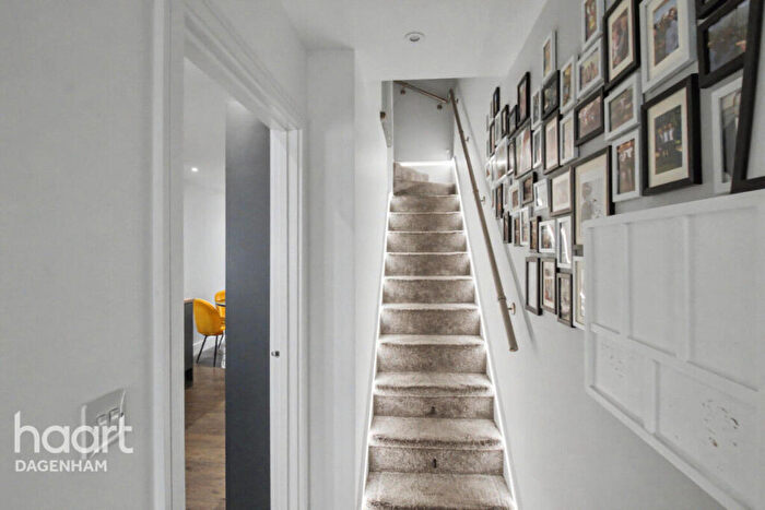 2 Bedroom End Of Terrace House To Rent In Salisbury Road, Dagenham, RM10
