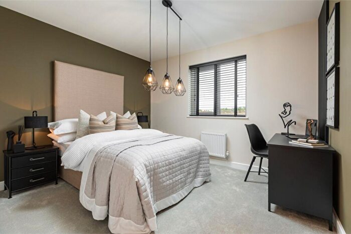 3 Bedroom Detached House For Sale In Caddie Road Salford Greater Manchester, M38