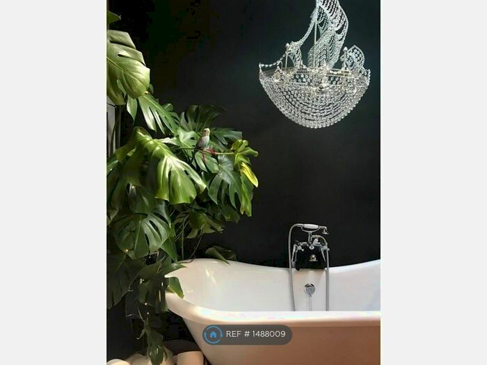 2 Bedroom Detached House To Rent In Wellesley Road, Cheltenham, GL50