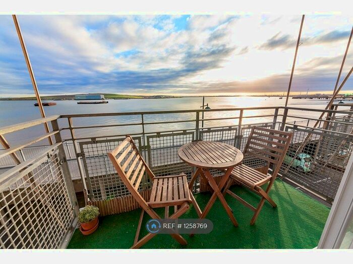 2 Bedroom Flat To Rent In Windrush Court, Erith DA8