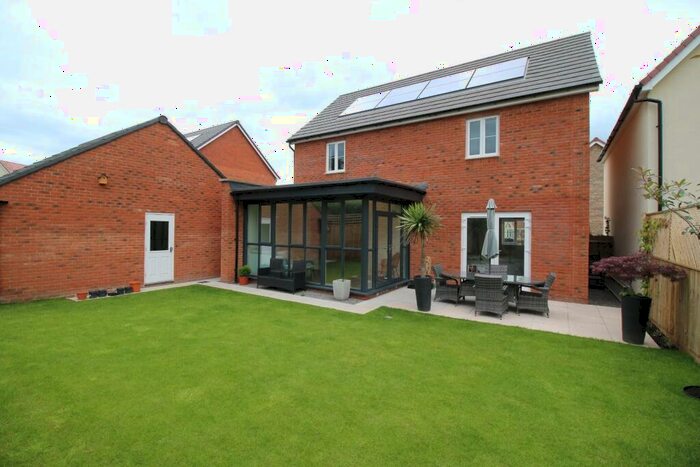 4 Bedroom Detached House For Sale In Nearly New Family Home Situated Within The Highly Popular Mendip Gate Development, Churchill, BS25