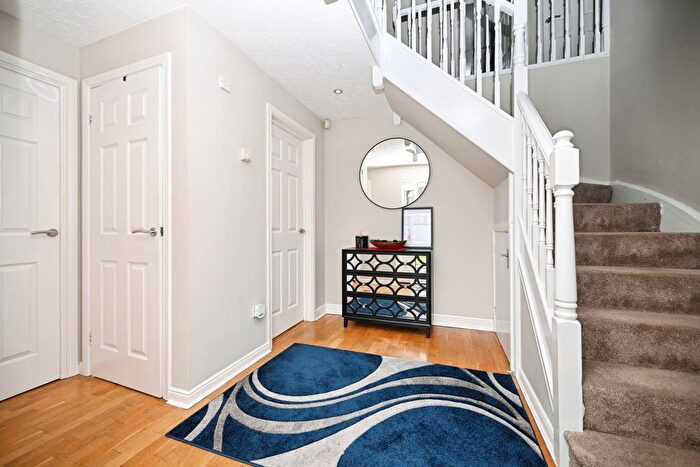 5 Bedroom Detached House For Sale In Lawford Lane, Bilton, Rugby, CV22