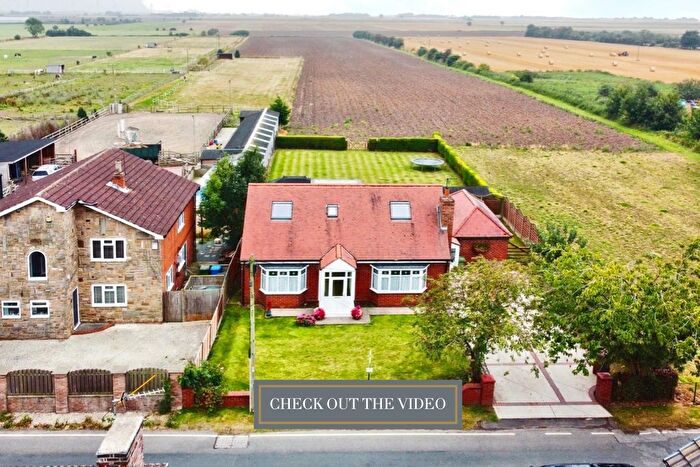 4 Bedroom Detached House For Sale In Main Street, Reedness, Goole, East Riding Of Yorkshire, DN14