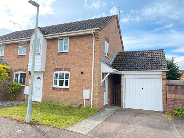 2 Bedroom Semi Detached House To Rent In Bluebell Walk, Brandon, Suffolk, IP27