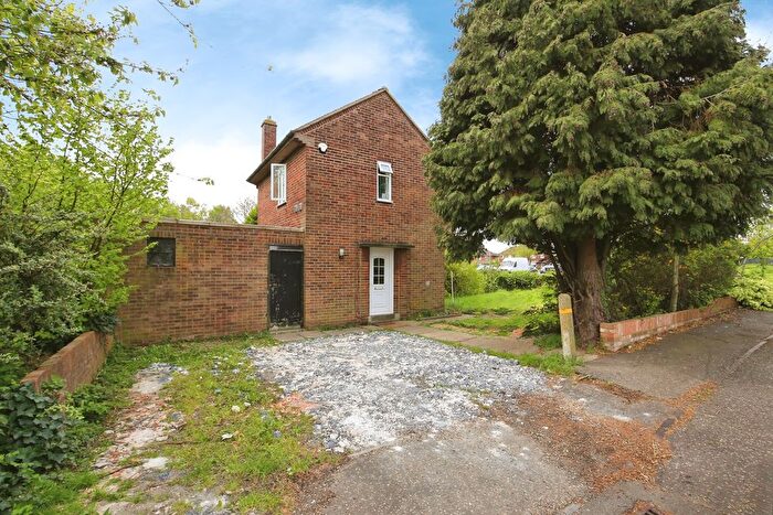 2 Bedroom Semi Detached House For Sale In Eastfield Road, Peterborough, Cambridgeshire, PE1