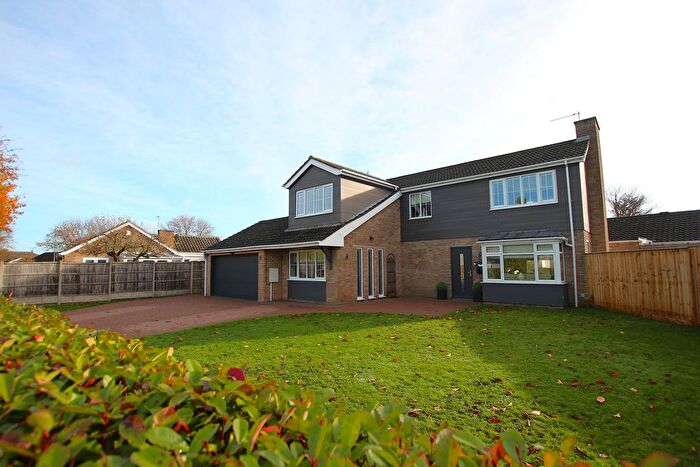 4 Bedroom Detached House For Sale In Holme Drive, Sudbrooke, LN2