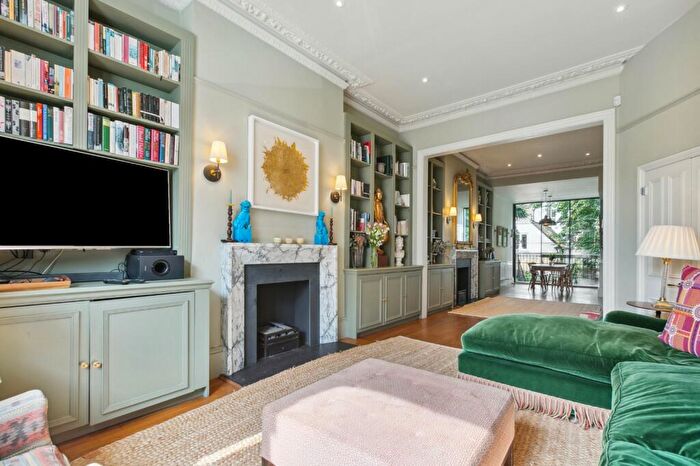 3 Bedroom Terraced House To Rent In Coleherne Road, London, SW10