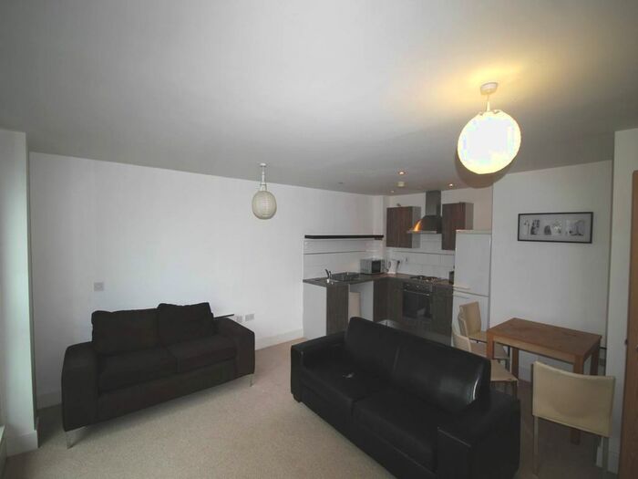 2 Bedroom Flat To Rent In Woolston Warehouse, Grattan Road, Bradford, BD1