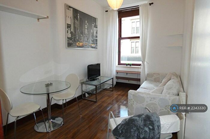2 Bedroom Flat To Rent In Dumbarton Road, Glasgow, G11