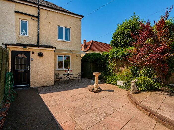 3 Bedroom Character Property For Sale In Potpourri, Ross-on-Wye, HR9