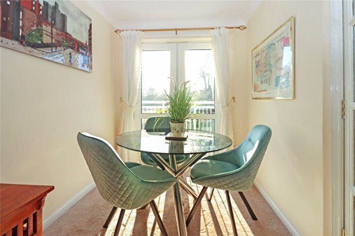 1 Bedroom Flat For Sale In Chase Court, Rectory Lane, Whickham, Newcastle Upon Tyne, NE16