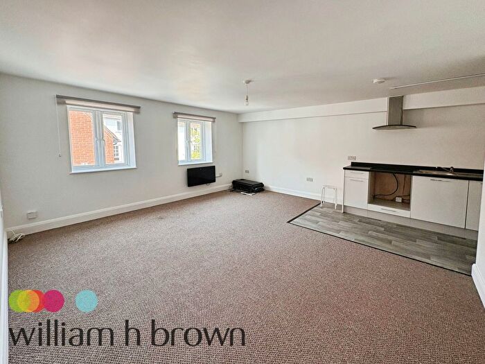 2 Bedroom Flat To Rent In Market Street, Braintree, CM7