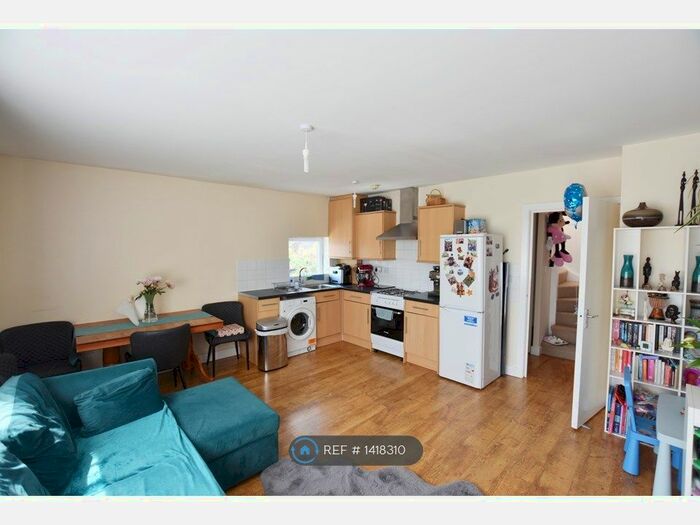 1 Bedroom Flat To Rent In Newham Way, London, E6
