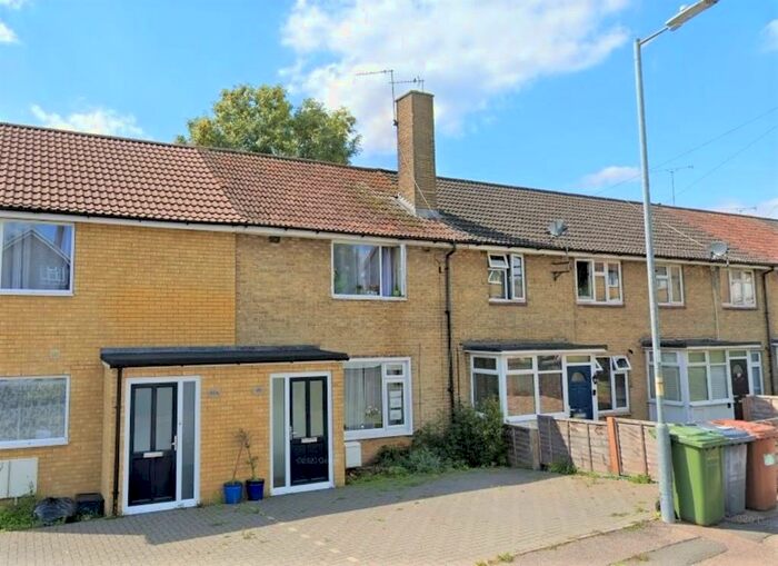 2 Bedroom Terraced House To Rent In Chace Avenue, Potters Bar, EN6