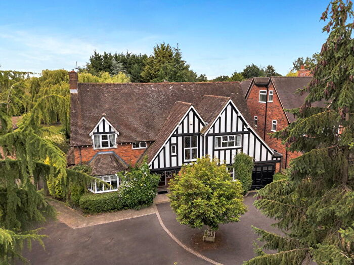 6 Bedroom Detached House For Sale In Whitefields Road, Solihull [Tudor Grange Catchment L Future Potential - Stpp], B91