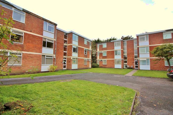 2 Bedroom Flat To Rent In Serpentine Road North, Liverpool, L23
