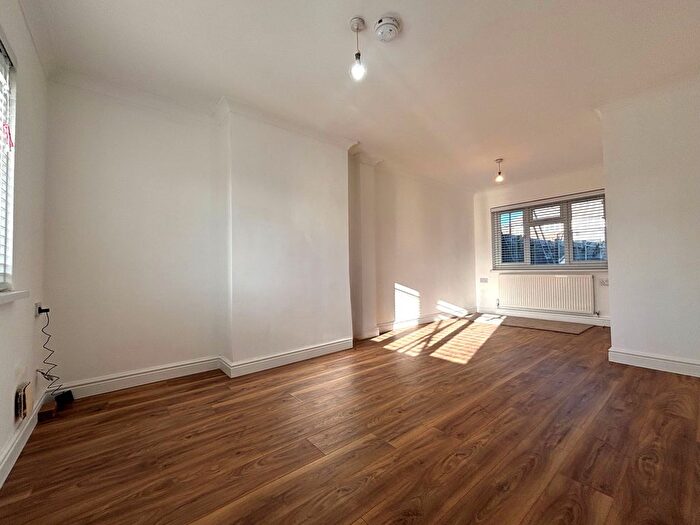 2 Bedroom Terraced House To Rent In Burnham Road, Sidcup, DA14