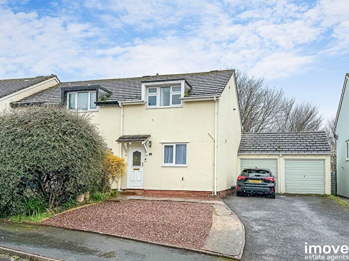 2 Bedroom End Terrace House For Sale In Burn River Rise, Torquay, TQ2