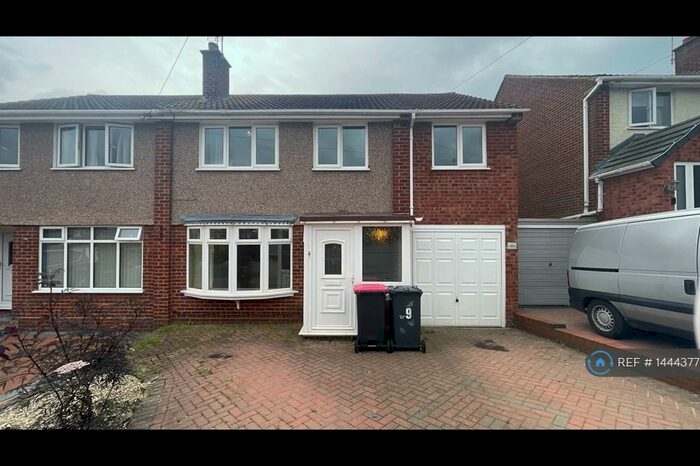 4 Bedroom Semi-Detached House To Rent In Anker View, Polesworth, Tamworth, B78