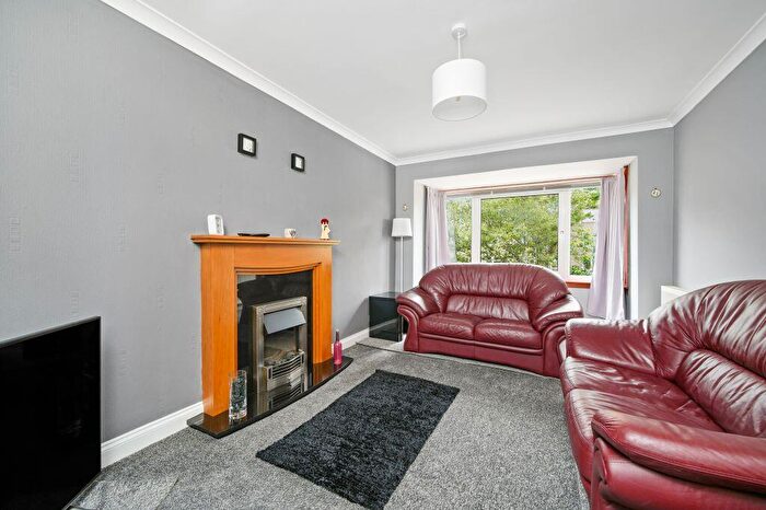 1 Bedroom Flat For Sale In (flat ), Wardie Court, Granton Road, Trinity, Edinburgh, EH5