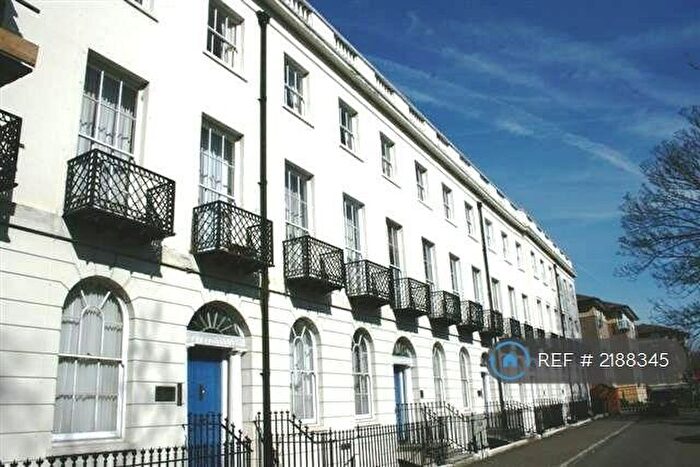 2 Bedroom Flat To Rent In London Road, Reading, RG1