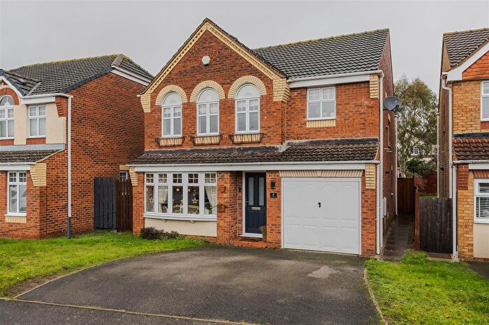 4 Bedroom Detached House For Sale In Walnut Way, Messingham, DN17