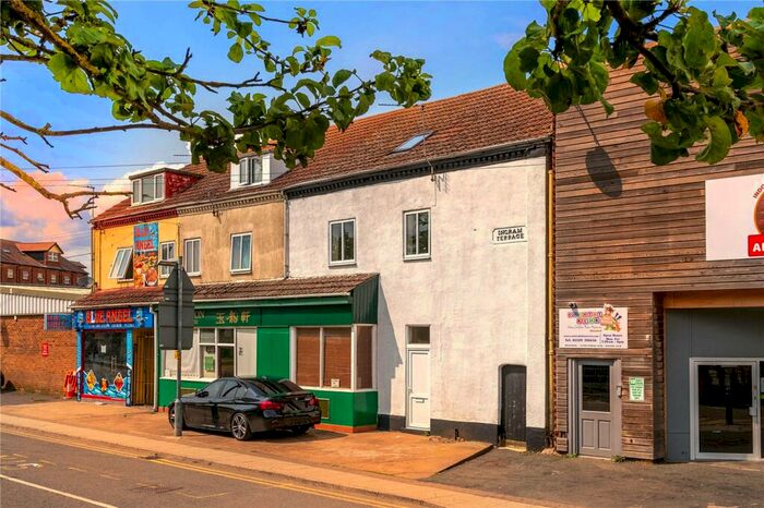 2 Bedroom Apartment To Rent In Station Road, Sleaford, Lincolnshire, NG34