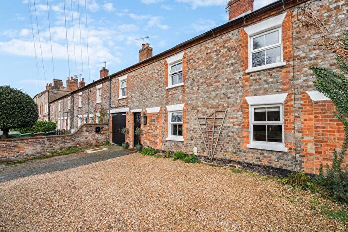 4 Bedroom Terraced House To Rent In Park Street, Thame, OX9