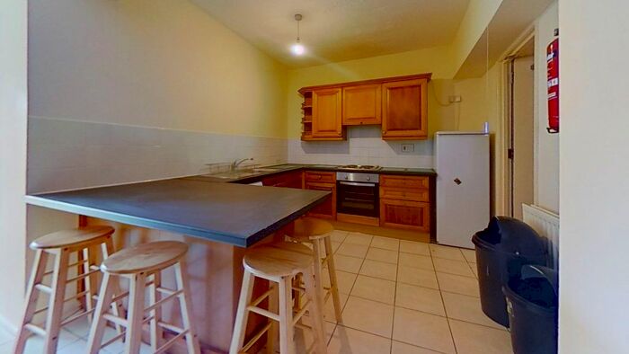 5 Bedroom Terraced House To Rent In Queen Street, Treforest, Pontypridd CF37