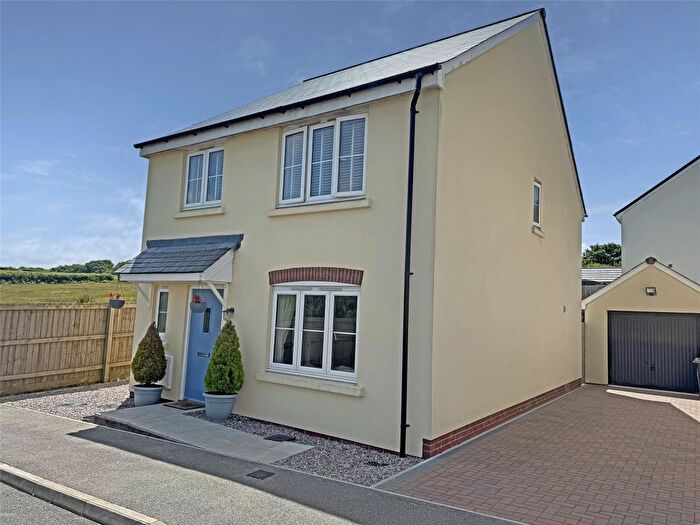 4 Bedroom Detached House For Sale In Gilbert Road, Bodmin, Cornwall, PL31