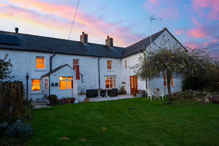 4 Bedroom Semi-Detached House For Sale In East Knighton, Dorchester, Dorset, DT2